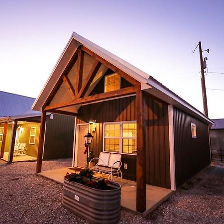 Knotty Squirrel Cabins Mountain View Exterior photo