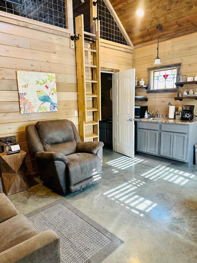 Knotty Squirrel Cabins Mountain View Exterior photo